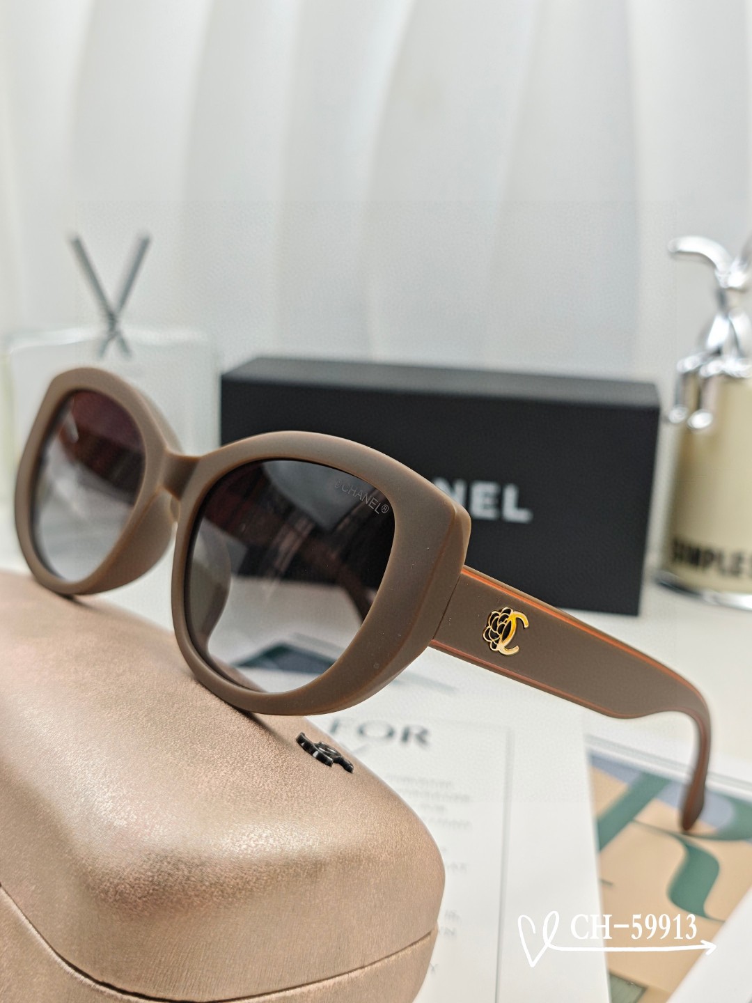 【CHANEL】シャネル 2025年新作トレンド 大人気 ファッションスクエア 偏光サングラス CH59913