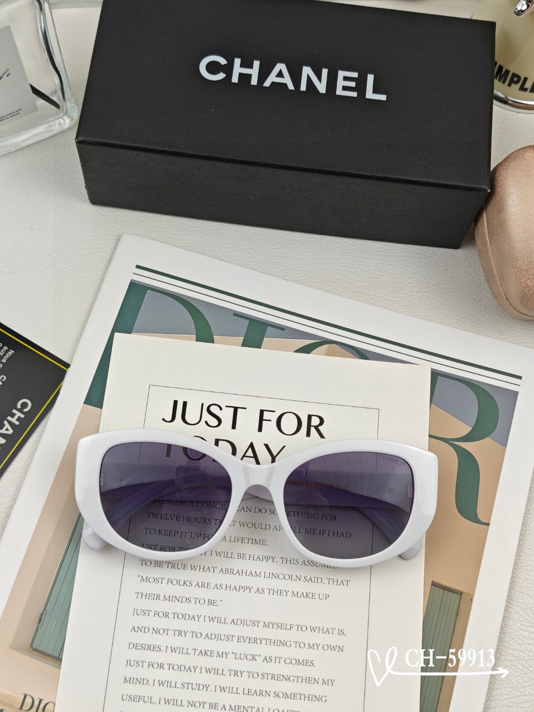 【CHANEL】シャネル 2025年新作トレンド 大人気 ファッションスクエア 偏光サングラス CH59913