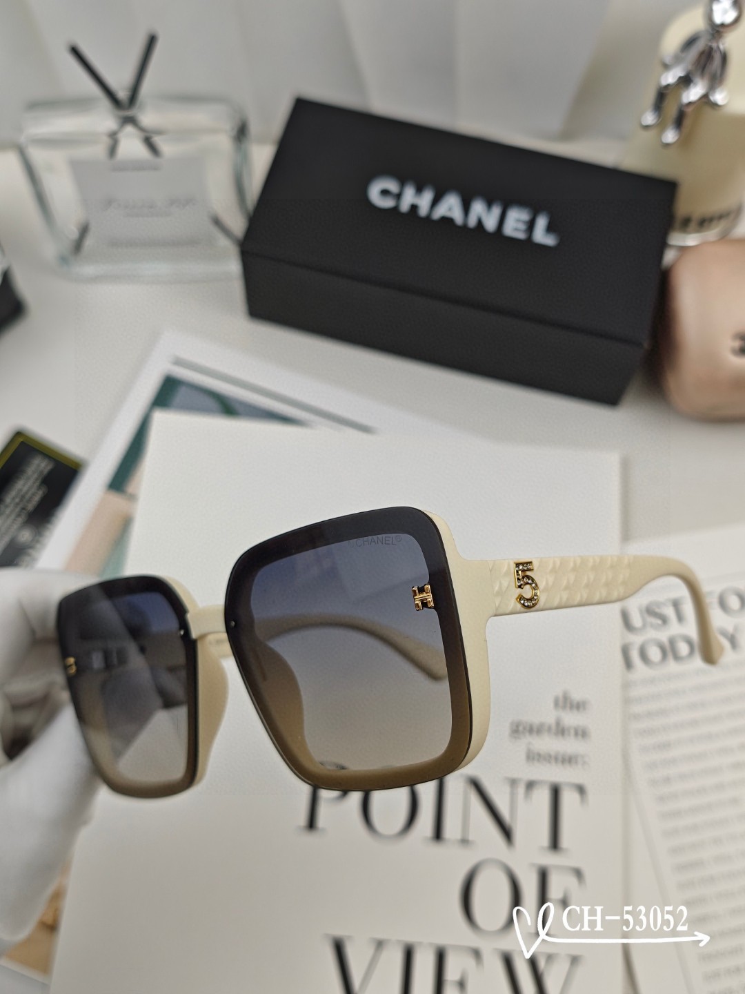 【CHANEL】シャネル 2025年新作トレンド 大人気 ファッションスクエア 偏光サングラス CH53052