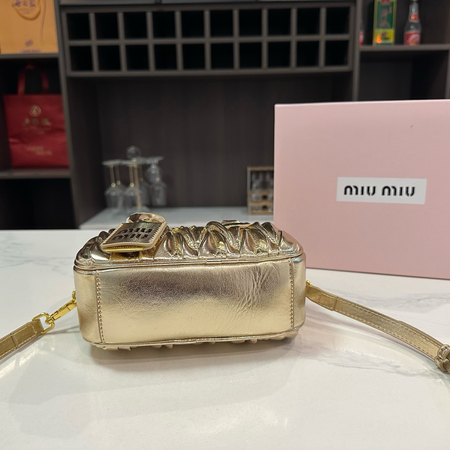 【高品質】◇【MIU MIU】レザー トップハンドルスモールバッグ