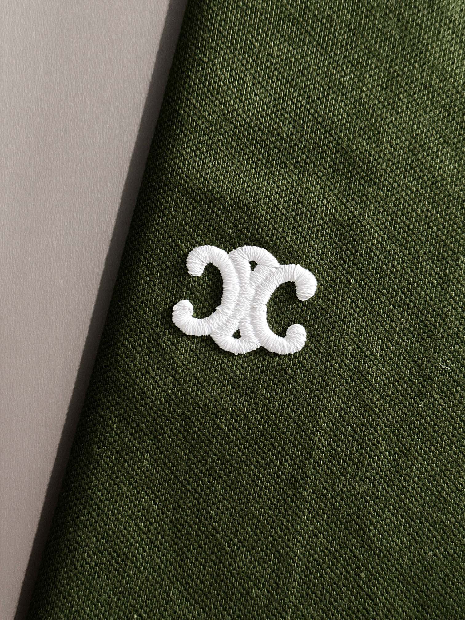 CELINE 2025年春夏新作　3色展開　半袖Tシャツ T138075