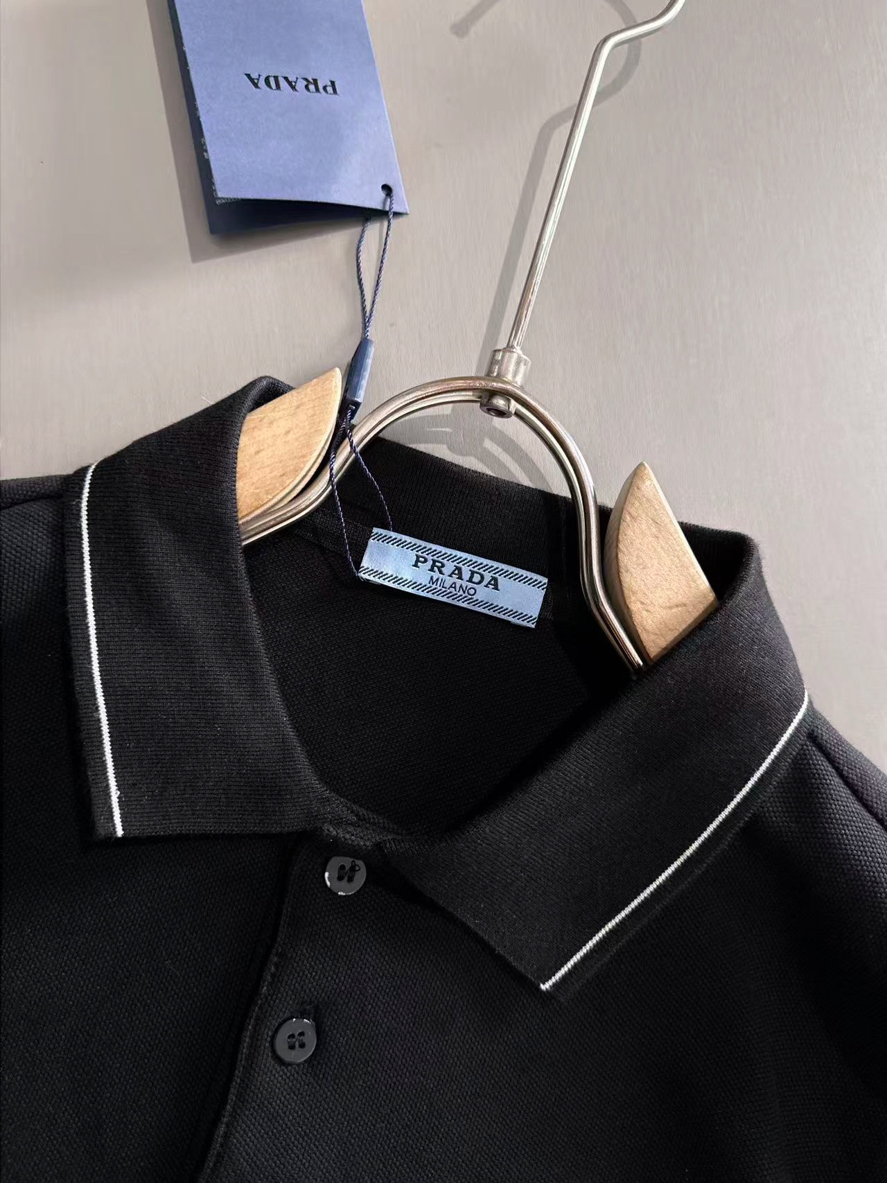 【Prada】プラダ 2025年春夏新作 ポロシャツ 半袖 T138072 3色展開