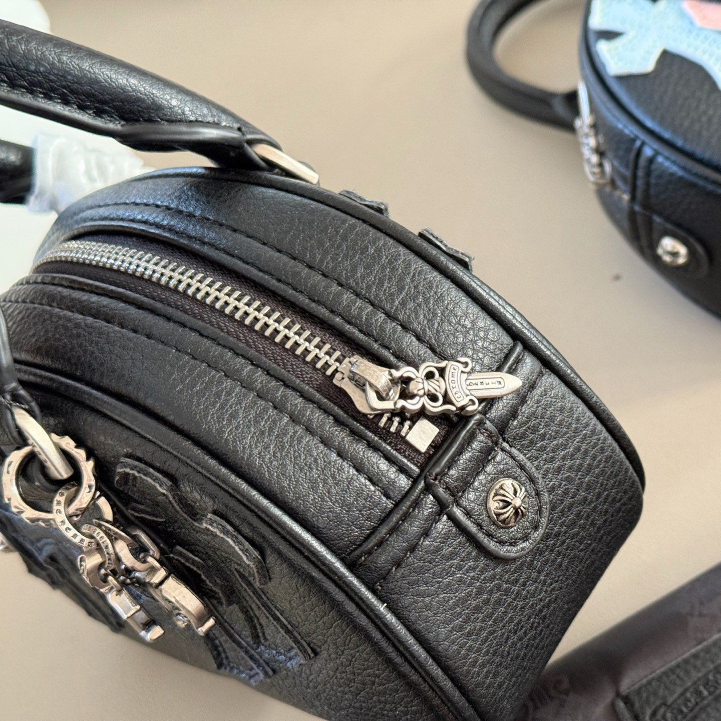 CHROME HEARTS クロムハーツ ロジウム加工 タイニー ジムバッグ セメタリークロスパッチ CHチャーム