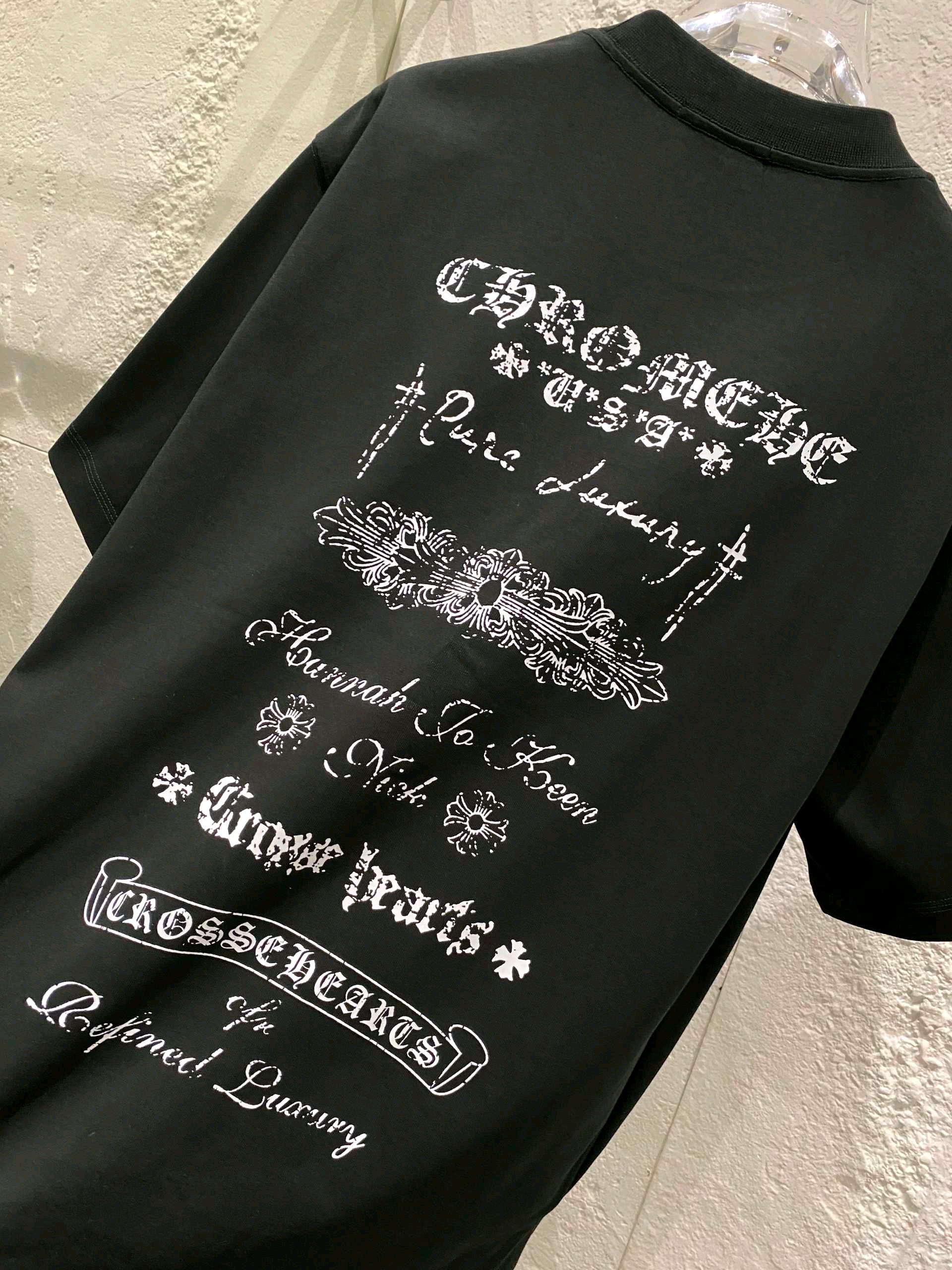 クロムハーツ【Chrome Hearts】 Tシャツ - 2026年春夏 新着商品 ブラック / ホワイト HT-26S01