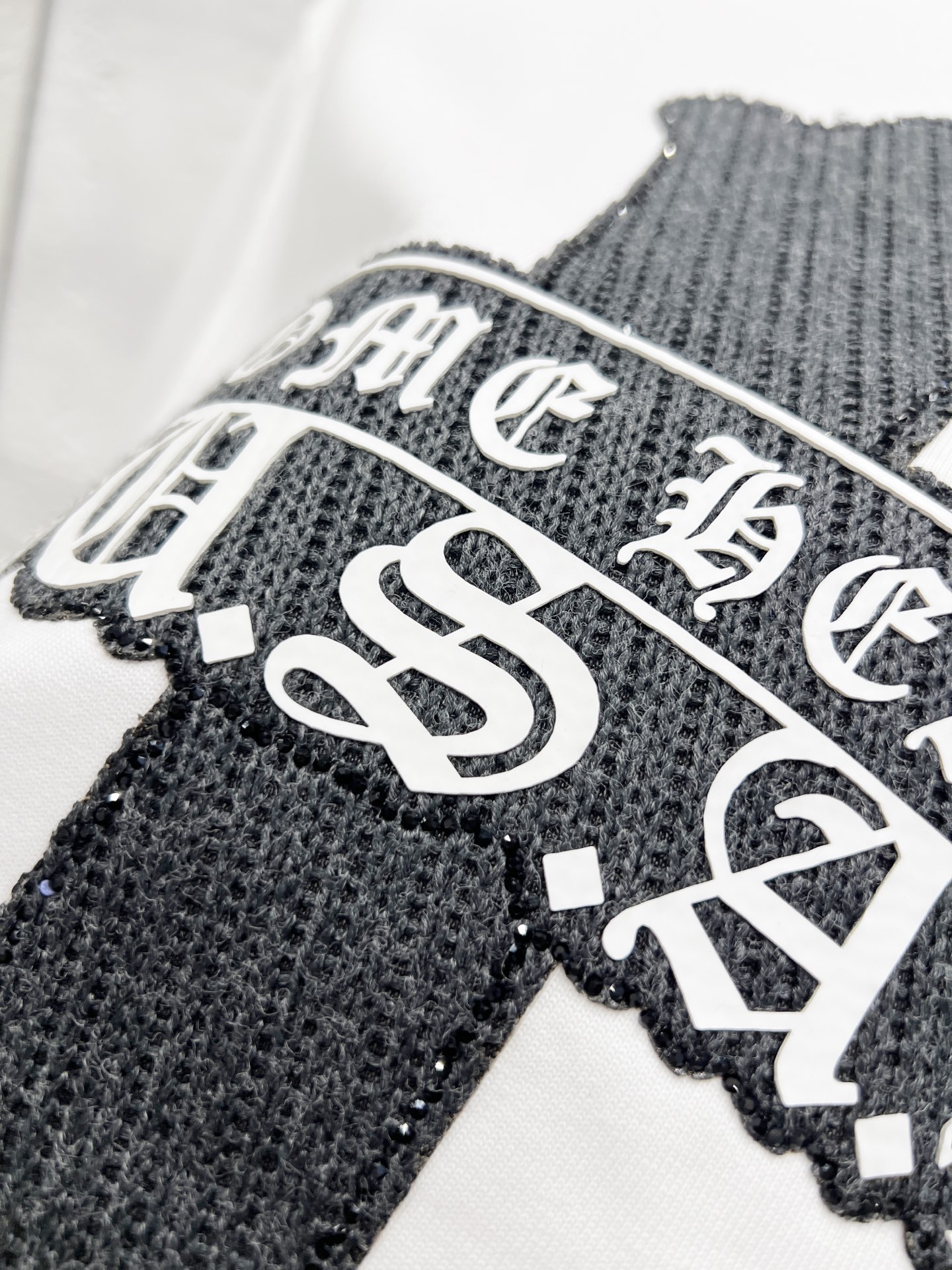 クロムハーツ【Chrome Hearts】 Tシャツ - 2026年春夏 新着商品 ブラック / ホワイト HT-26S02