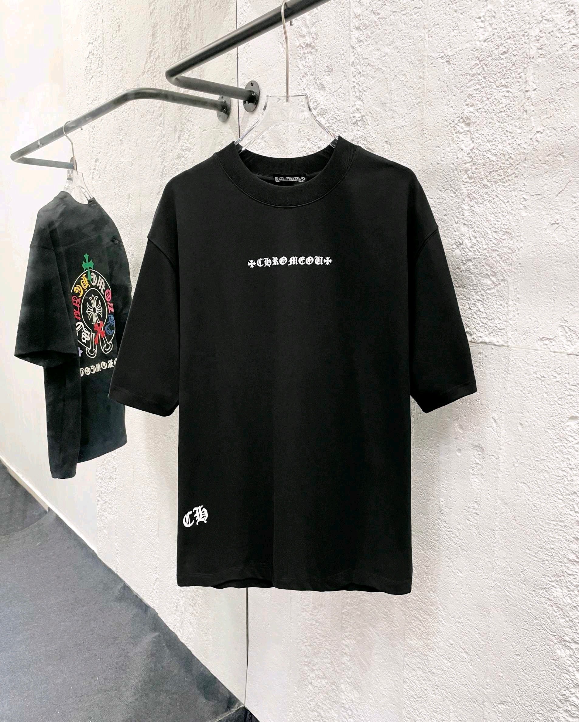 【ストリート感抜群】Chrome Hearts/クロムハーツ 2026夏限定 クロスデザインTシャツ ブラック/ホワイト HT-26S04