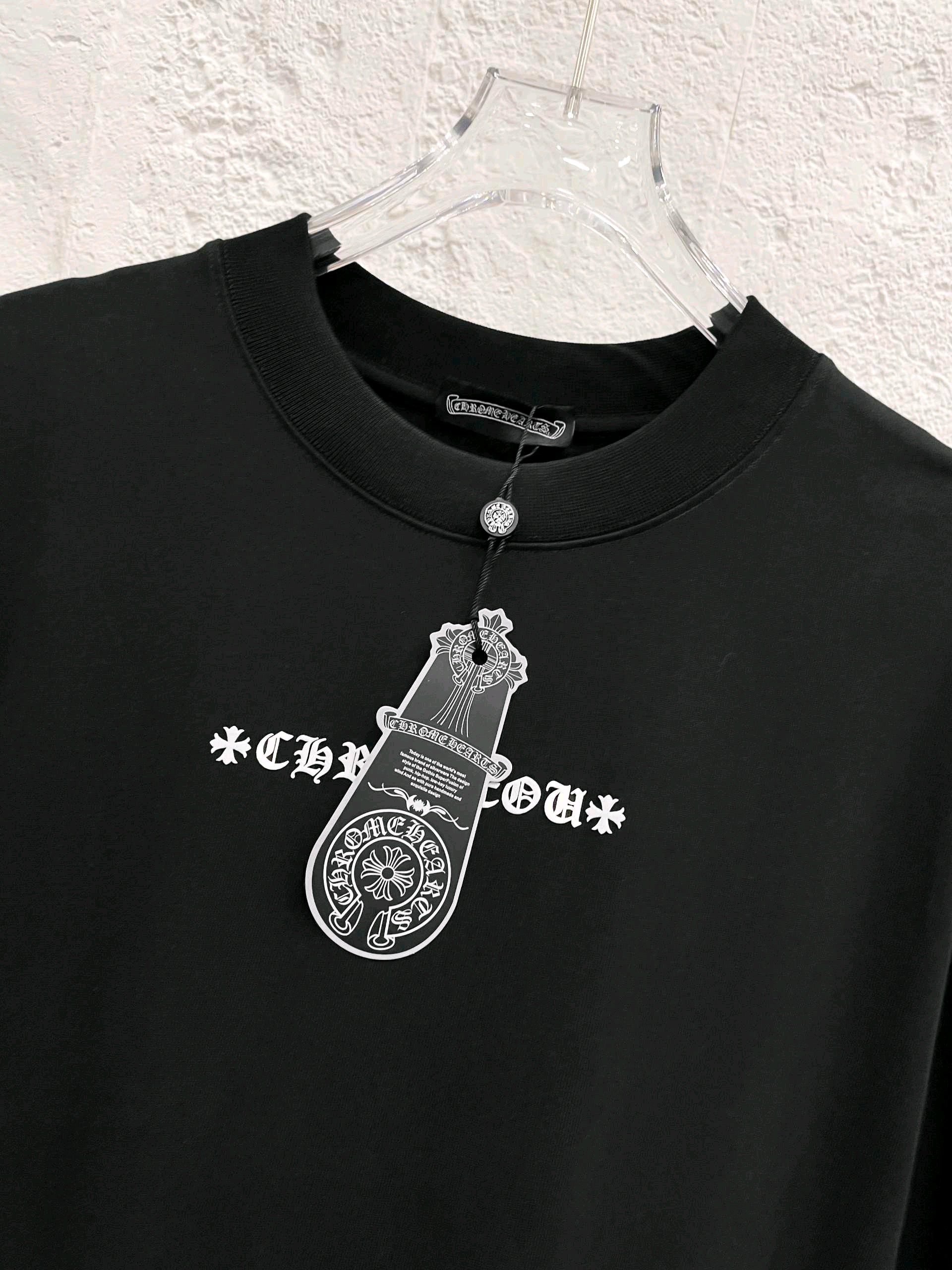 【ストリート感抜群】Chrome Hearts/クロムハーツ 2026夏限定 クロスデザインTシャツ ブラック/ホワイト HT-26S04