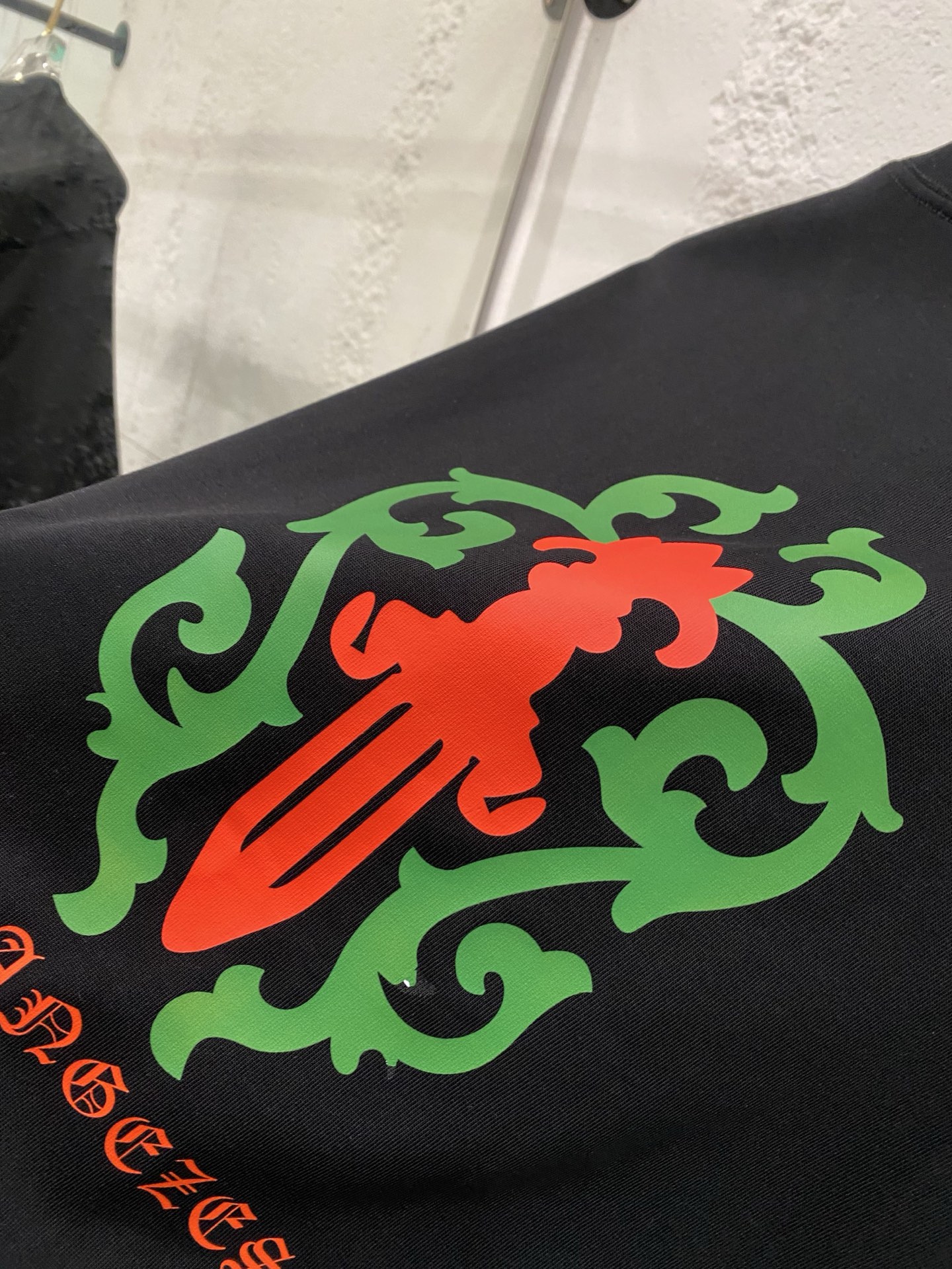 【ストリート感抜群】Chrome Hearts/クロムハーツ 2026夏限定 クロスデザイン半袖Tシャツ ブラック/ホワイト HT-26S08