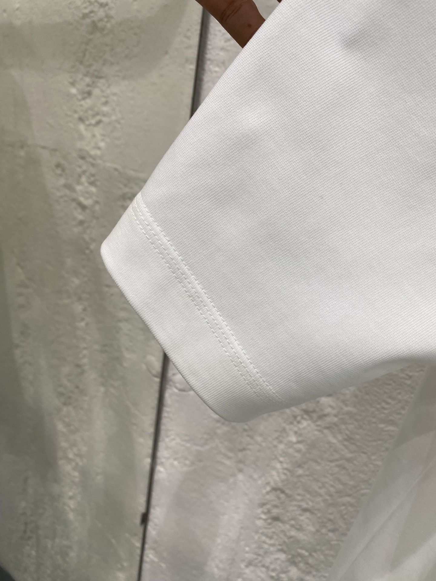 【ストリート感抜群】Chrome Hearts/クロムハーツ 2026夏限定 クロスデザイン半袖Tシャツ ブラック/ホワイト HT-26S08