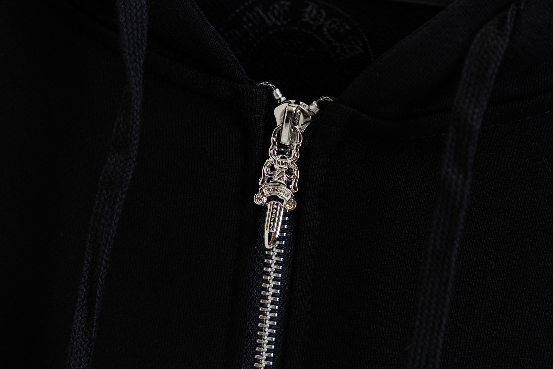 Chrome Hearts/クロムハーツ パーカー ロゴ ジップアップ ブラック サイズ:S~XL 男女兼用 G8805
