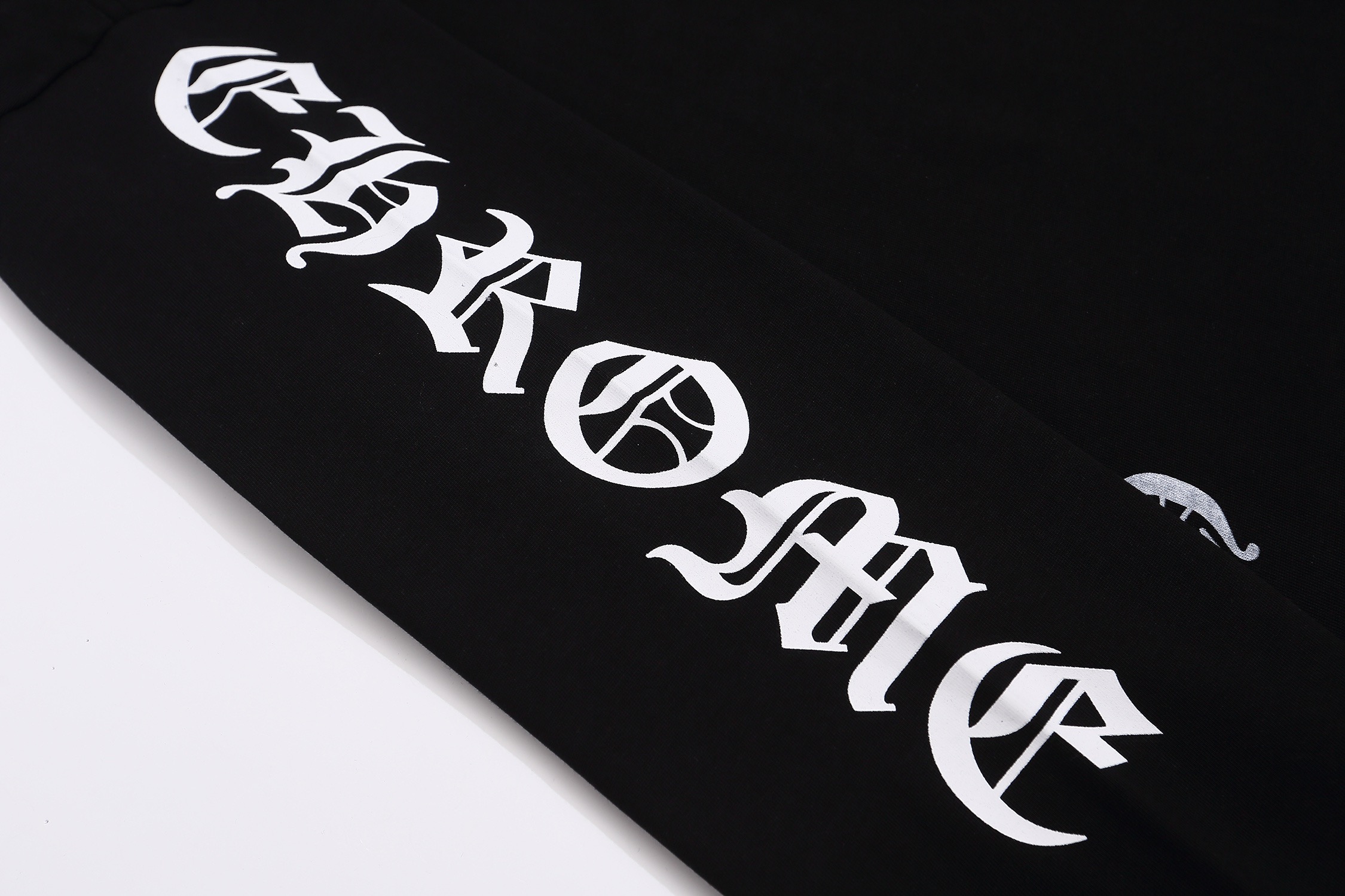 クロムハーツ ネック スクリプトロゴ ポケット ロンT｜長袖Tシャツ メンズ