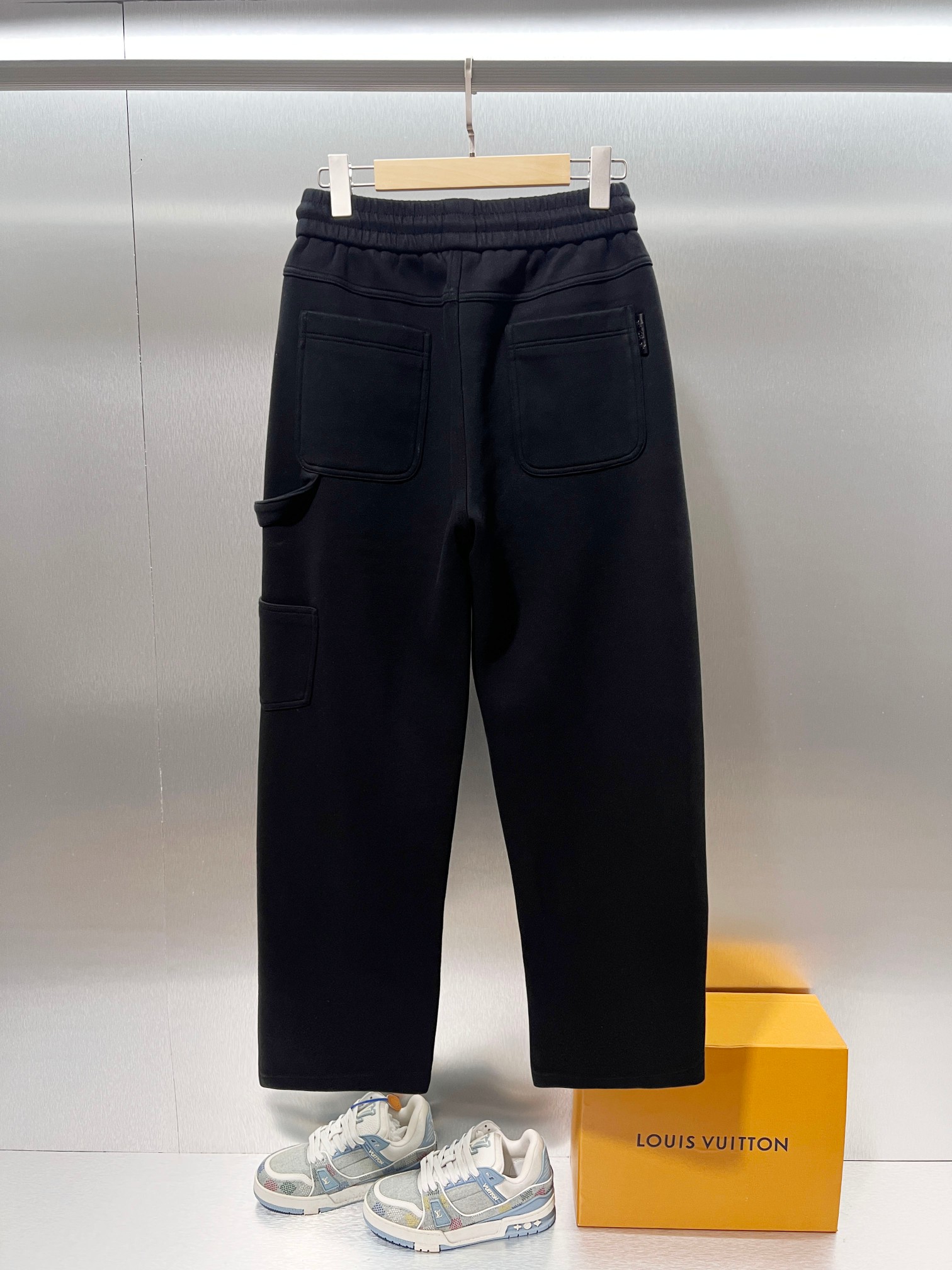 クロムハーツ マルチクロスパッチ ワイドレッグ スウェットパンツ