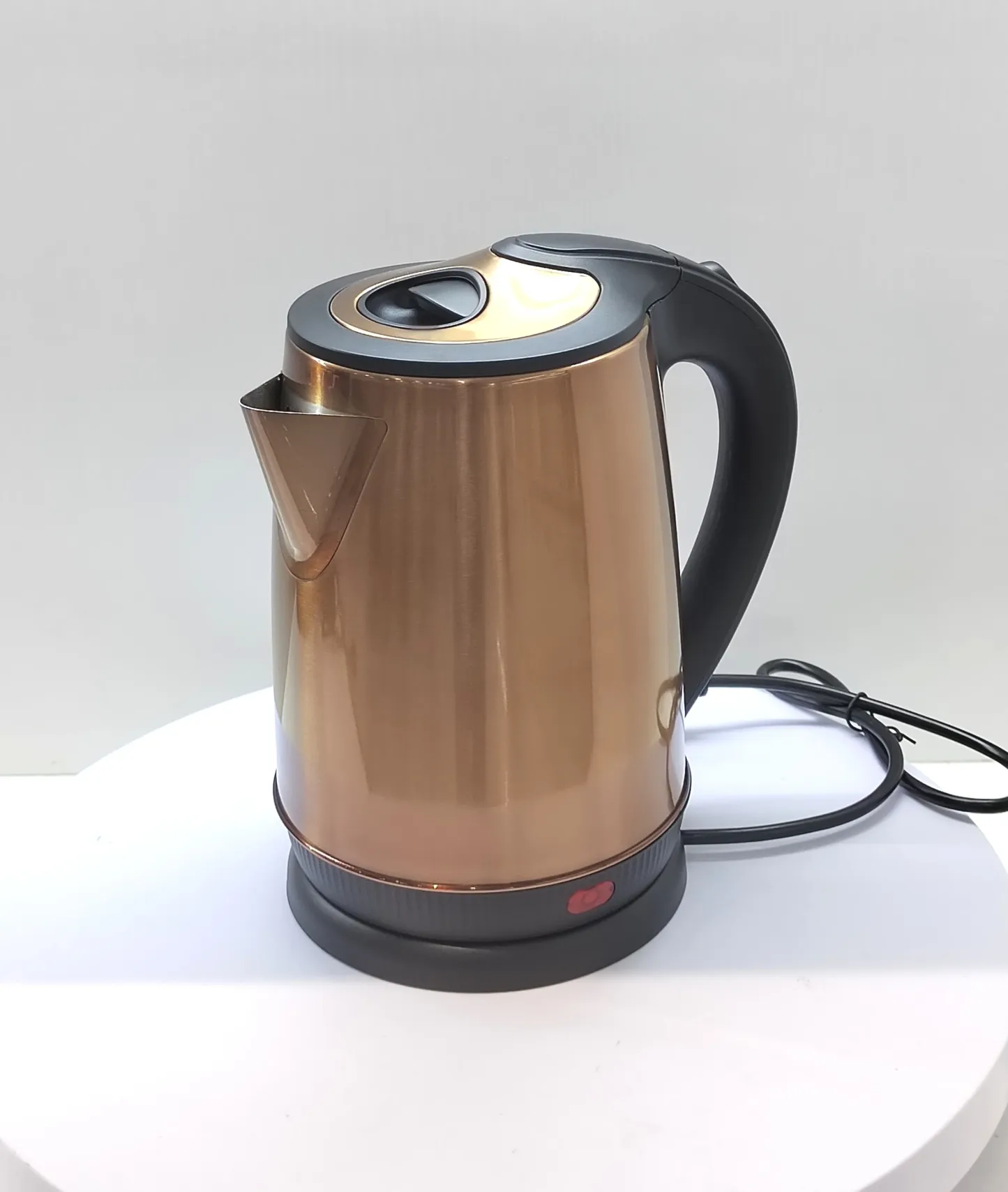 Wholesale New BTK Easy Heating Pouring Spout Stainless Steel  Kettle for Home Use Protection 2.0 L Electric Kettle-Honghao Appliances
