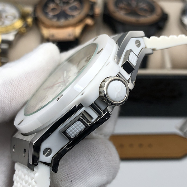 ビッグ バン 301.SE.230.RW 44MM