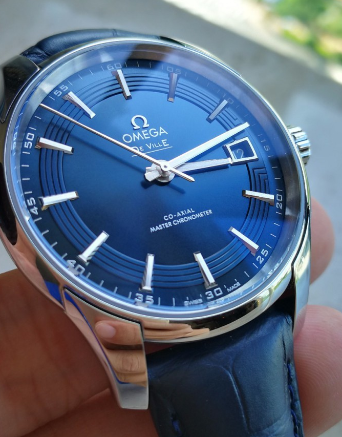 オメガディスクフライシリーズ腕時計431.33.41.21.03.001(明るいブルー)