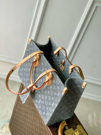 LV オンザゴー MM M13189 35 x 27 x 14 cm