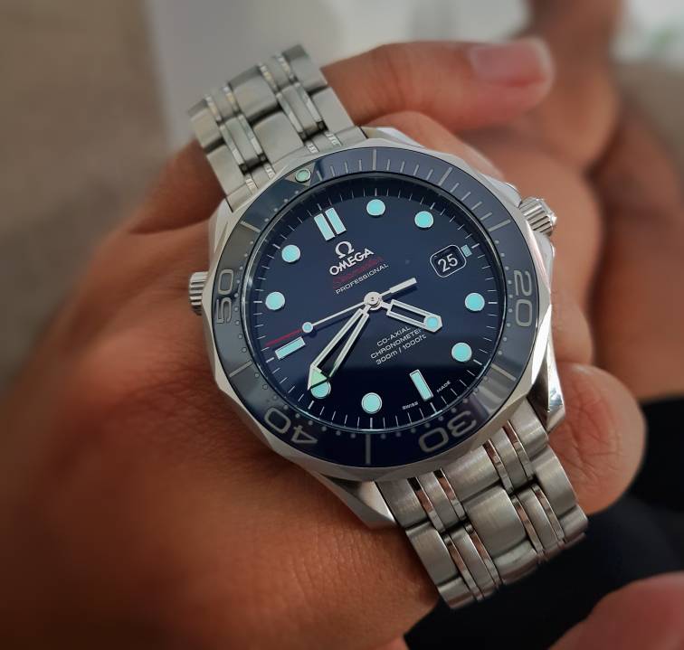 オメガシーホース212.30.41.20.01.003腕時計
