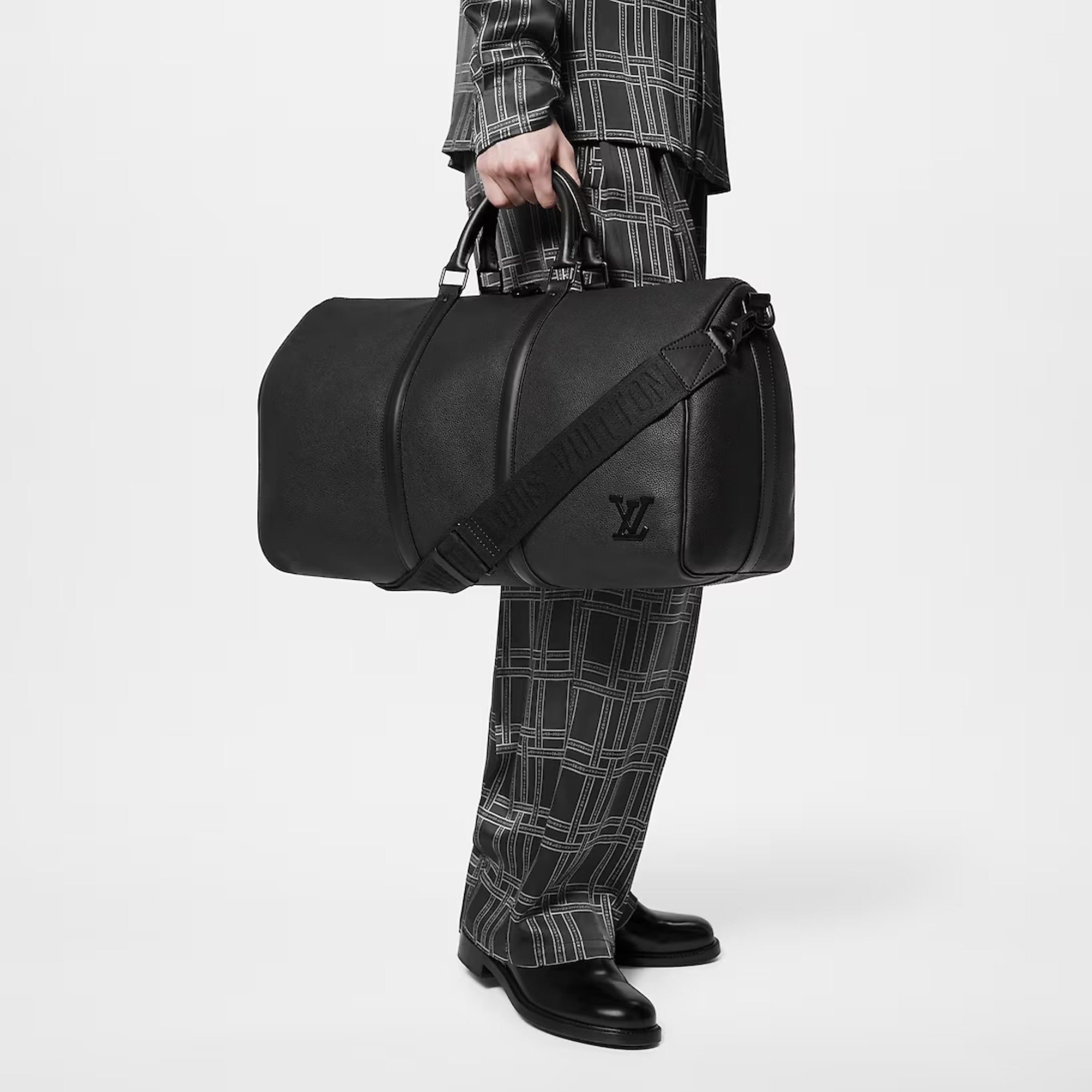 【LOUIS VUITTON】新作★キーポル バンドリエール 50 バッグ人気 M21420