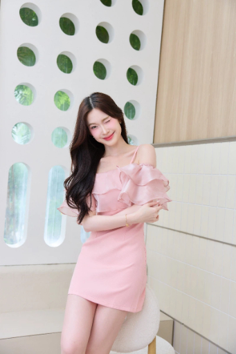 DS0145# เดรสงานแต่ง มินิเดรสผ้าสูท (ผ้าไม่ยืด) แต่งระบายผ้าแก้วสวยๆ สายเดี่ยว ทรงสวยเข้ารูป ใส่ออกงานได้ น่ารักมากๆ