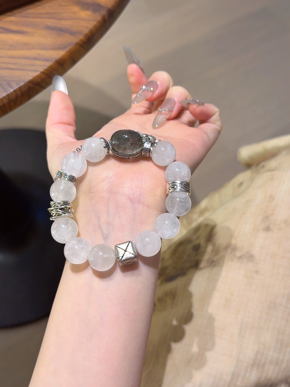 白幽靈魔盒手串