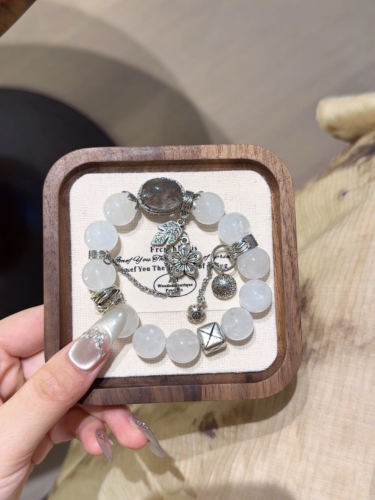 白幽靈魔盒手串