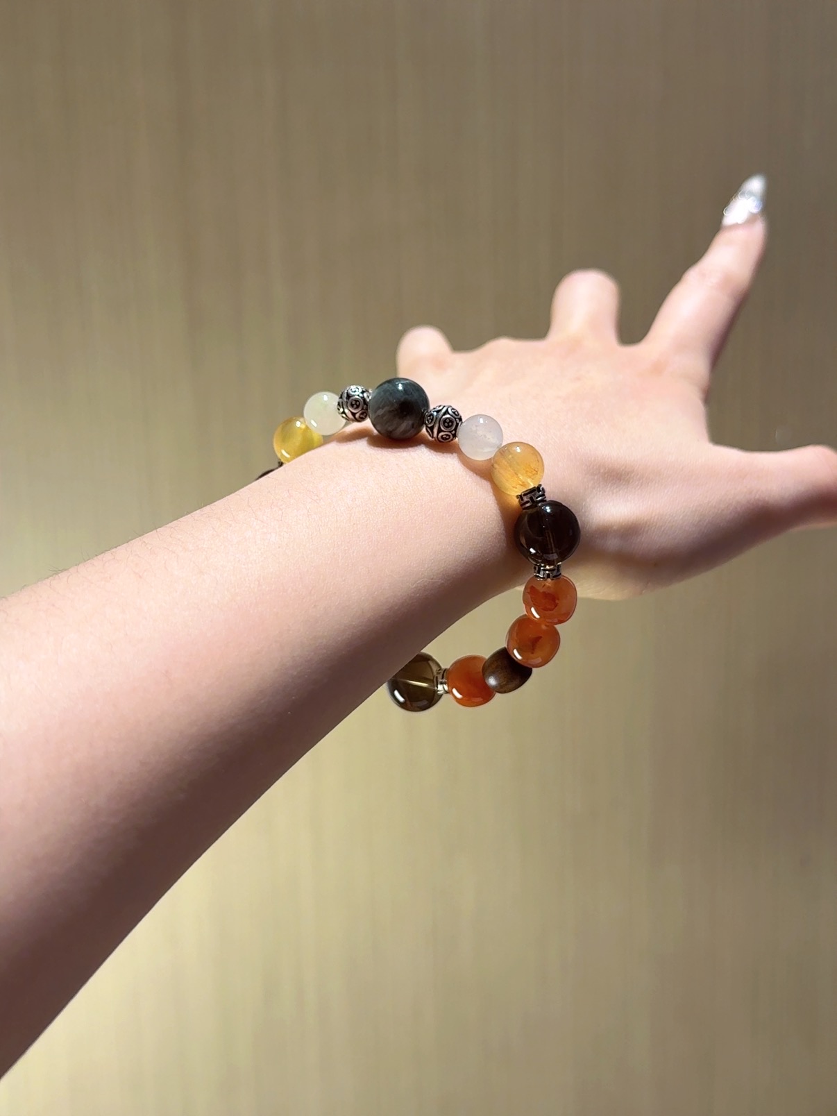 南紅瑪瑙鷹眼石手串