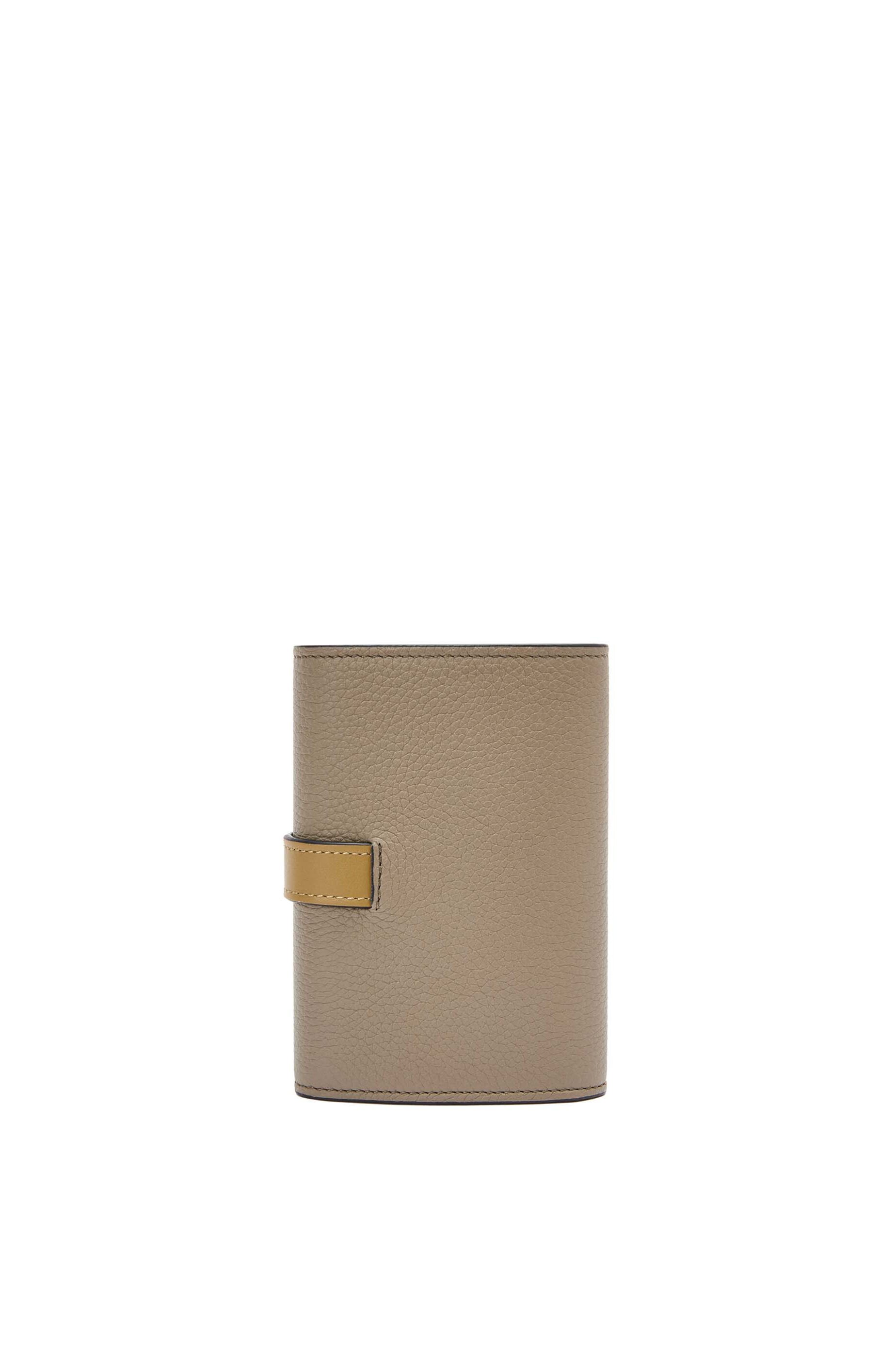 バーティカル ウォレット スモール（ソフトグレインカーフ）