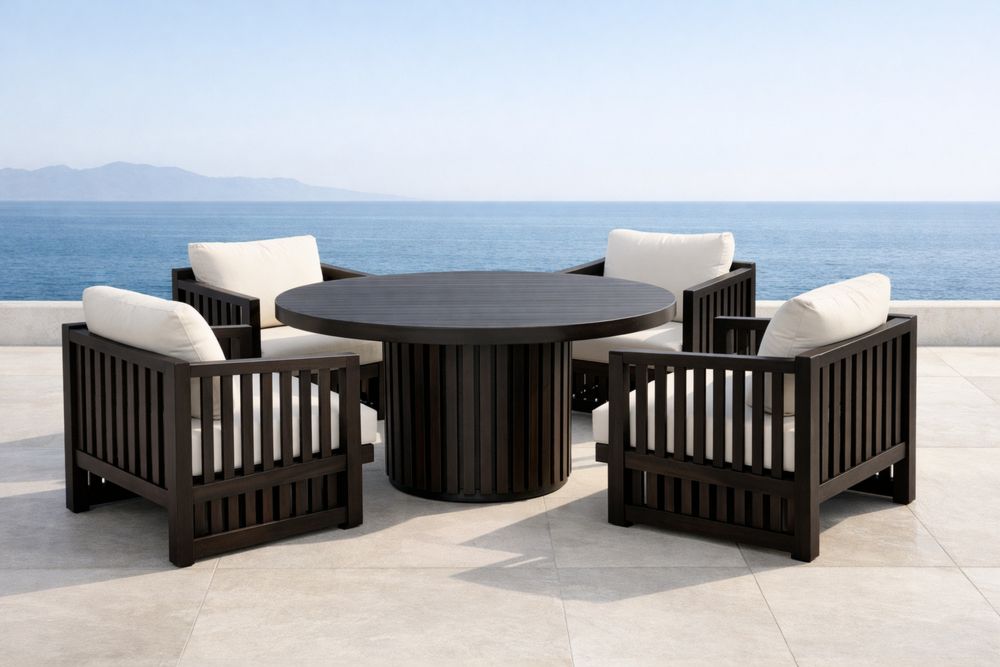 5 Piece Outdoor Dining Set with Round Table and Armchairs in Acacia Wood and Beige Cushions-Lumestio