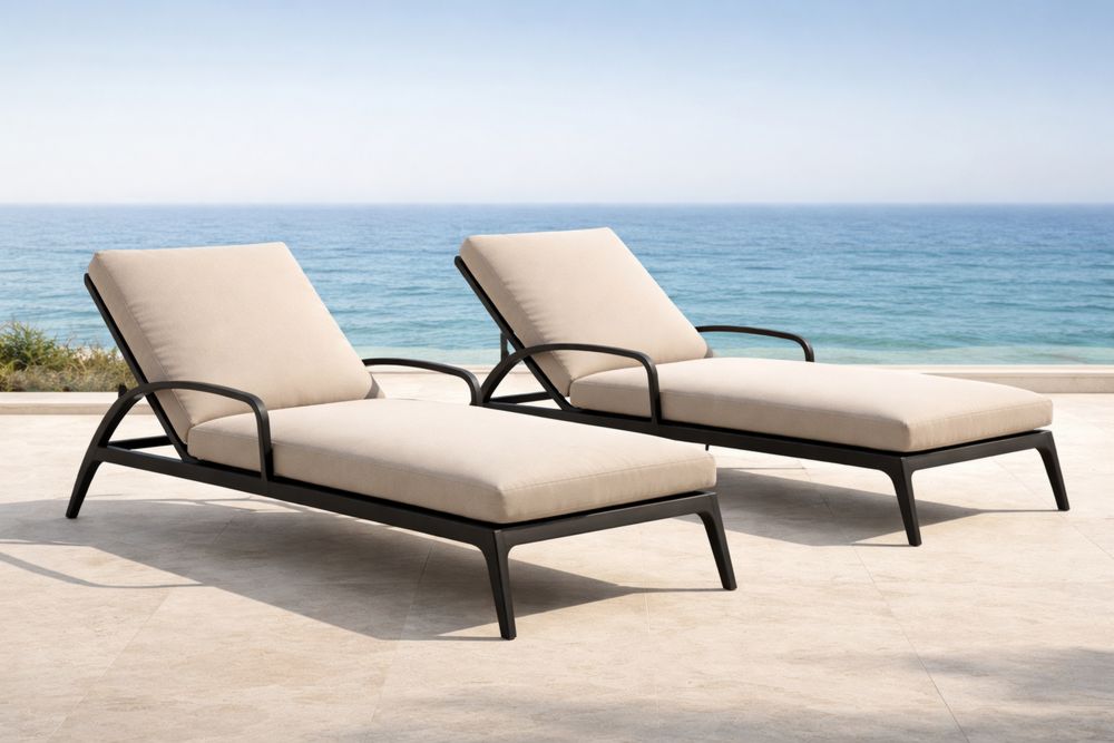 Outdoor Sun Lounger Set Beige Cushioned Chaise Lounge with Metal Frame-Lumestio