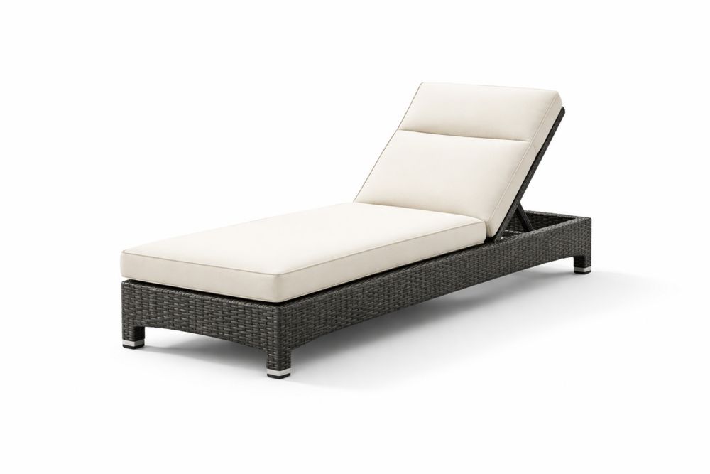 Outdoor Wicker Adjustable Chaise Lounge with Polyester Cushions