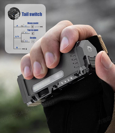 X4 Adventurer Hardcore Trendy Portable Lamp