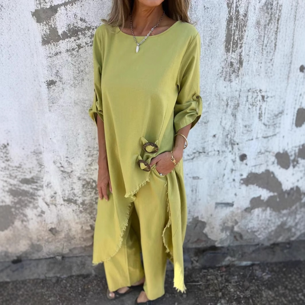 Metal buckle loose irregular suit