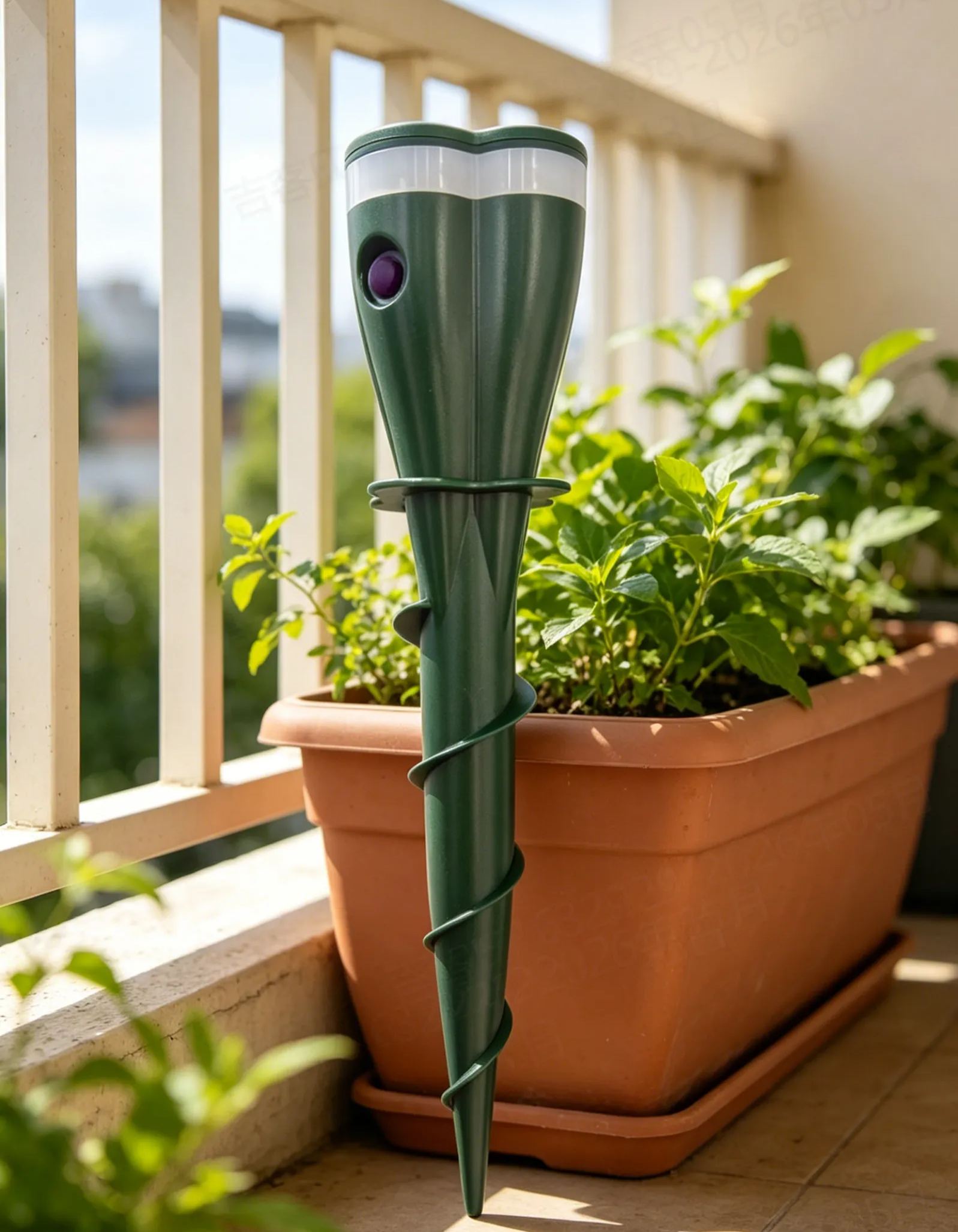 Solar powered spiral mouse repeller Ultrasonic bird repeller