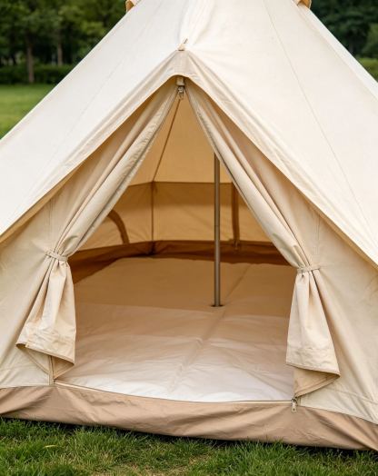 "Heavy rain doesn't penetrate, bird droppings don't stick"—one spray and your tent lasts 10 more yea