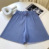 [issey miyake] Pleated Ice Silk Shorts Loose and Thin Pleated Shorts