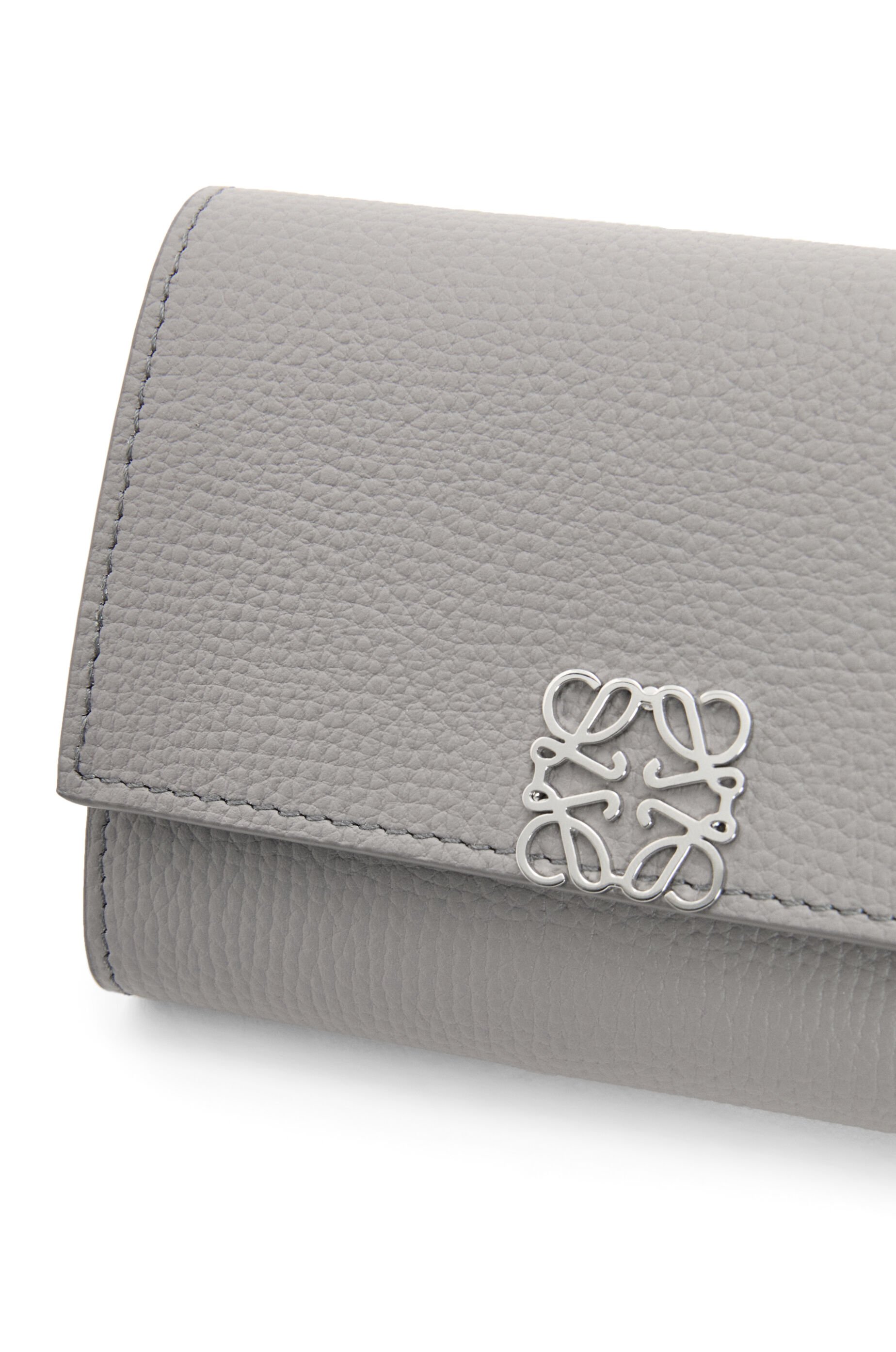 アナグラム バーティカル ウォレット スモール（ペブルグレインカーフ）