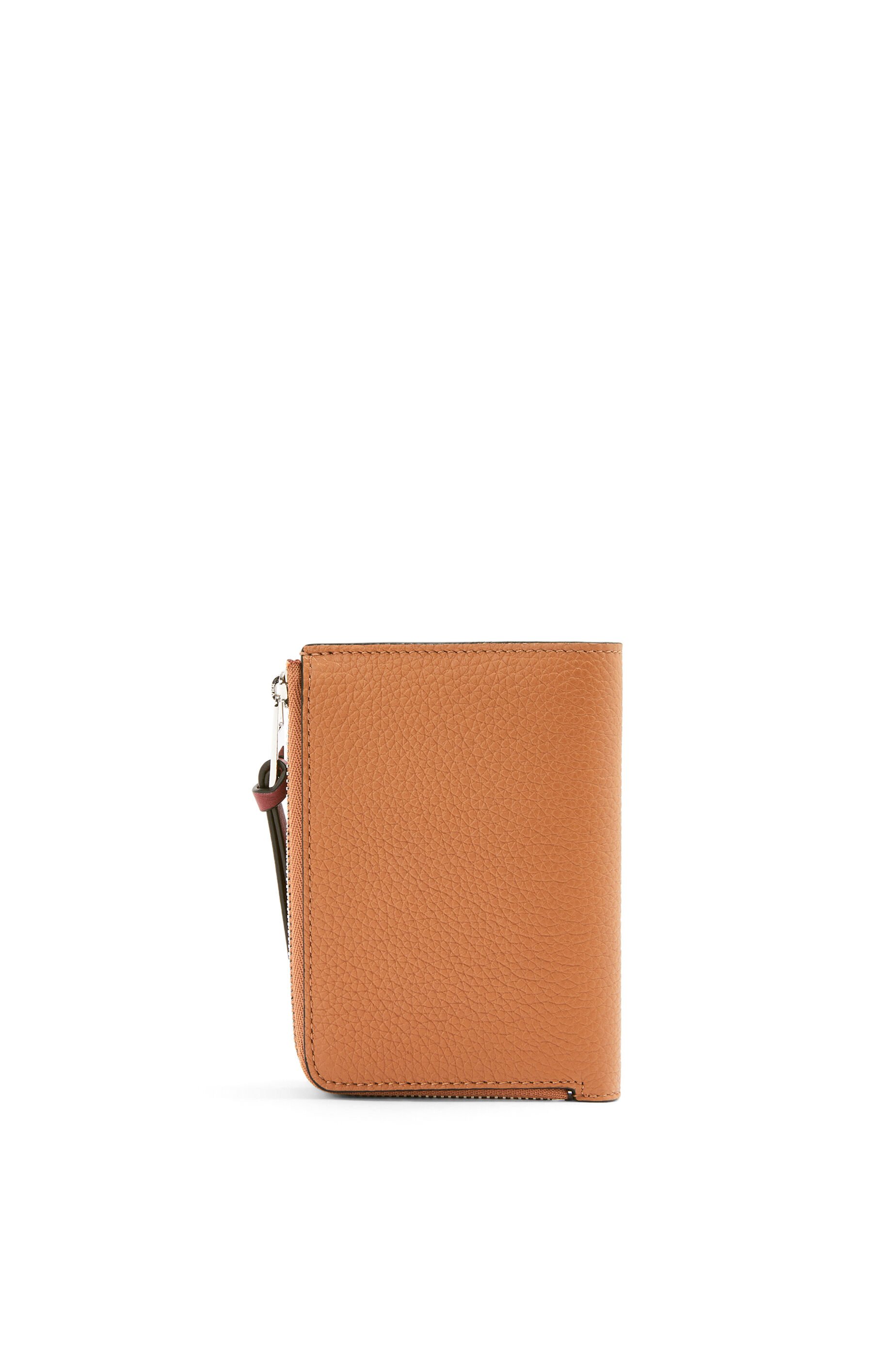 スリムジップ バイフォールド ウォレット（ソフトグレインカーフ）