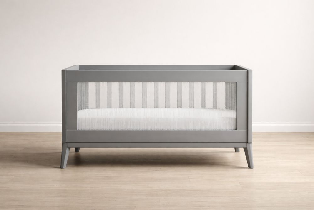 Gray Wood Baby Crib with Mesh Sides 137x76x85 cm