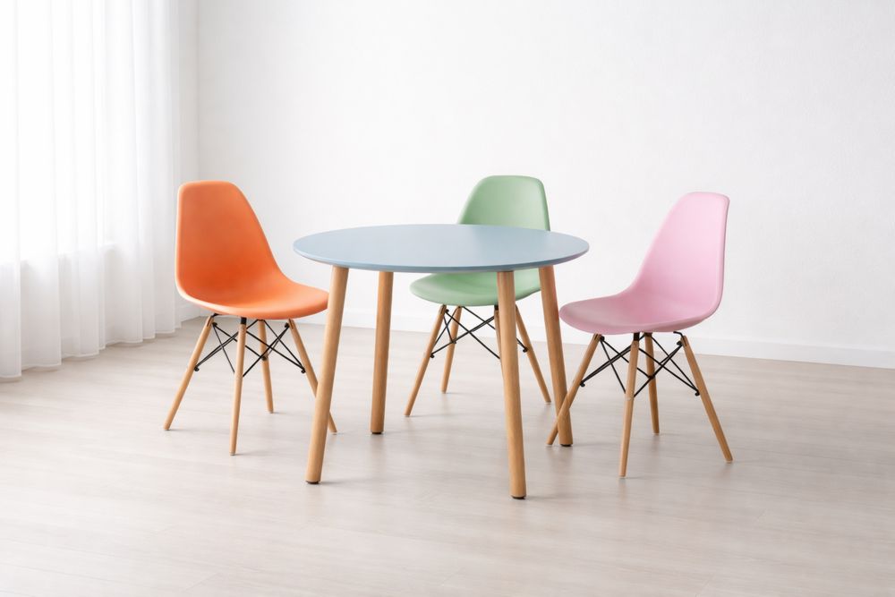 Round Table and Chair Set with Polypropylene Seats and Beech Legs