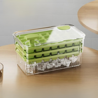 Press-type large-capacity ice maker