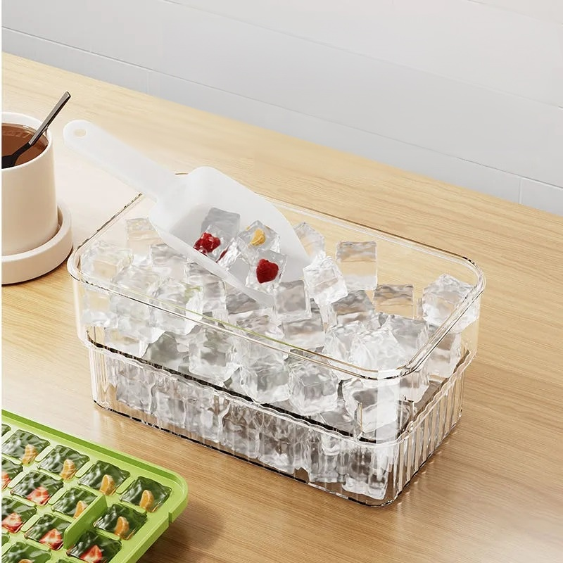 Press-type large-capacity ice maker