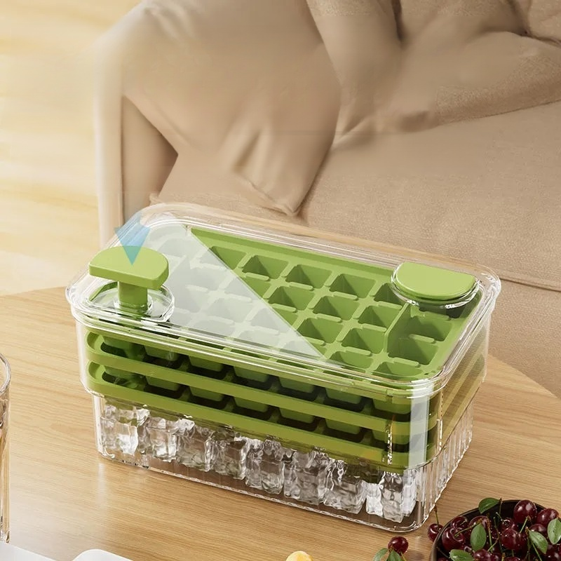 Press-type large-capacity ice maker