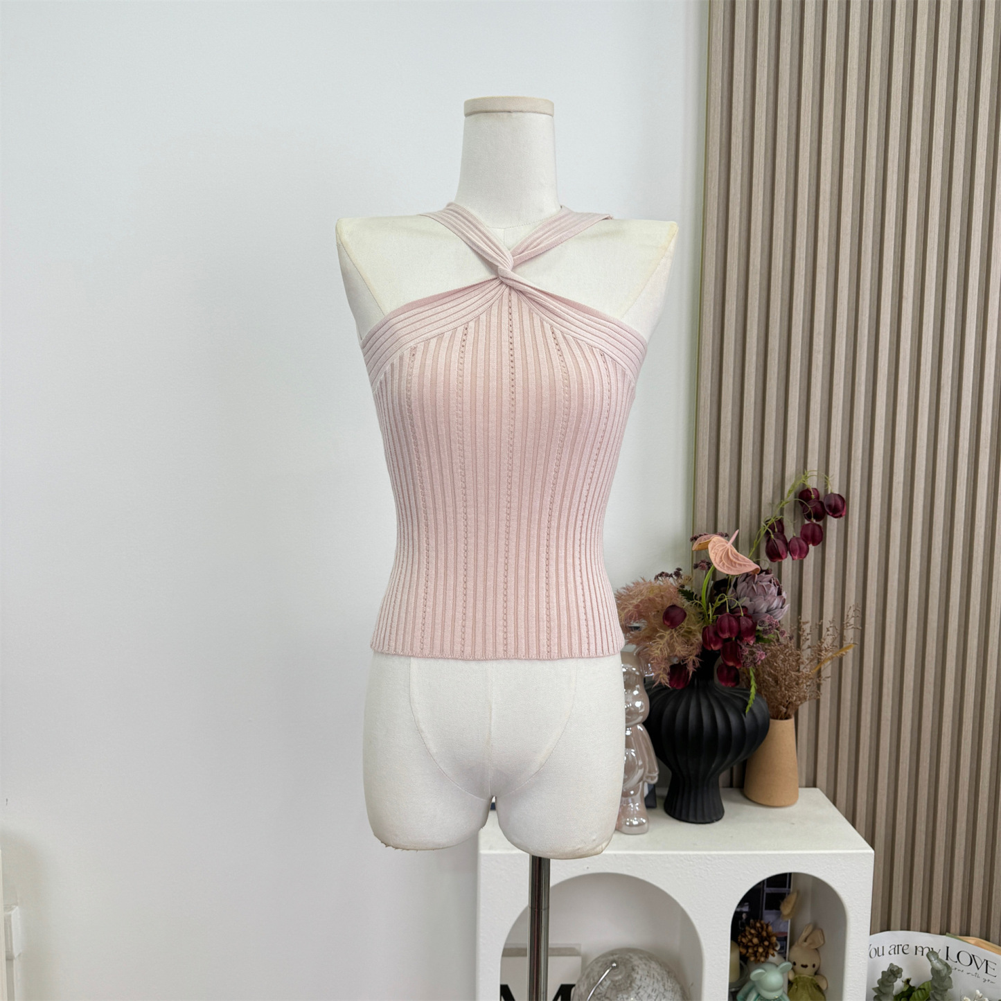 C20 2026 Spring/Summer New Design Knitted Vest with Twist Detail