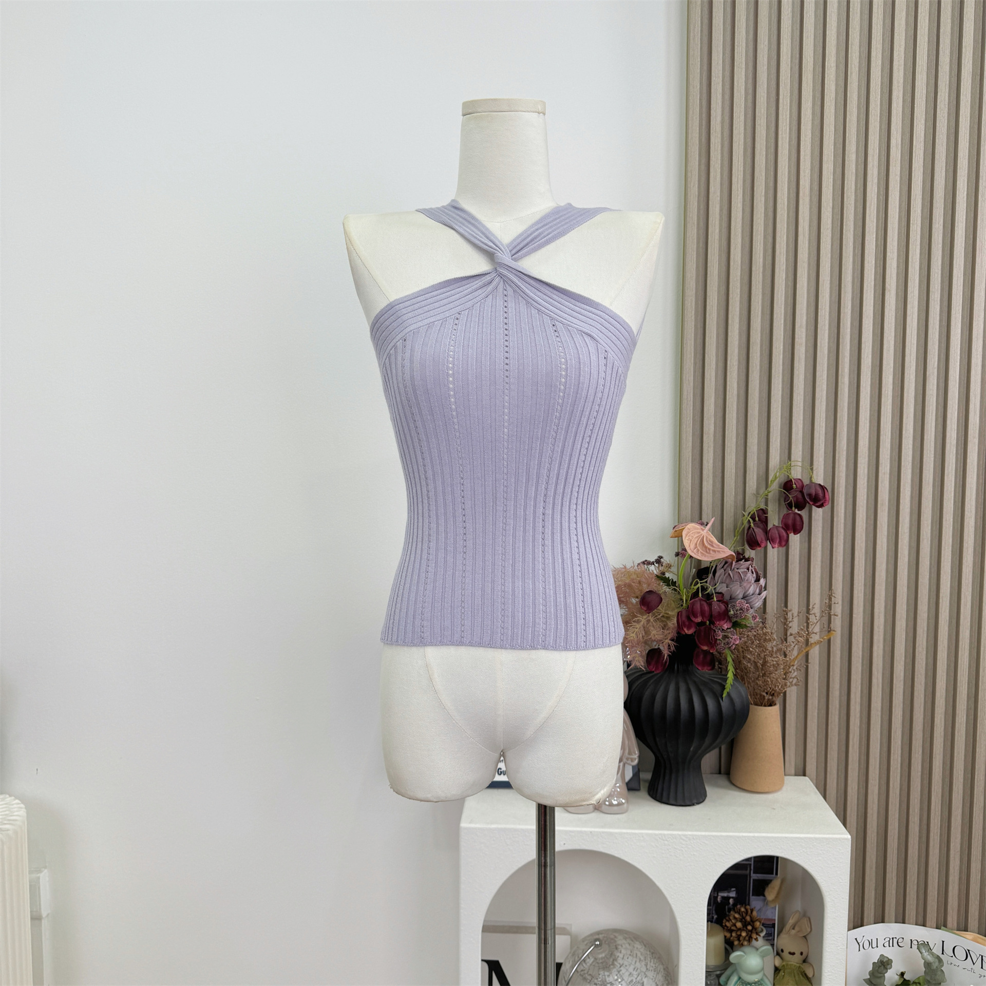 C20 2026 Spring/Summer New Design Knitted Vest with Twist Detail