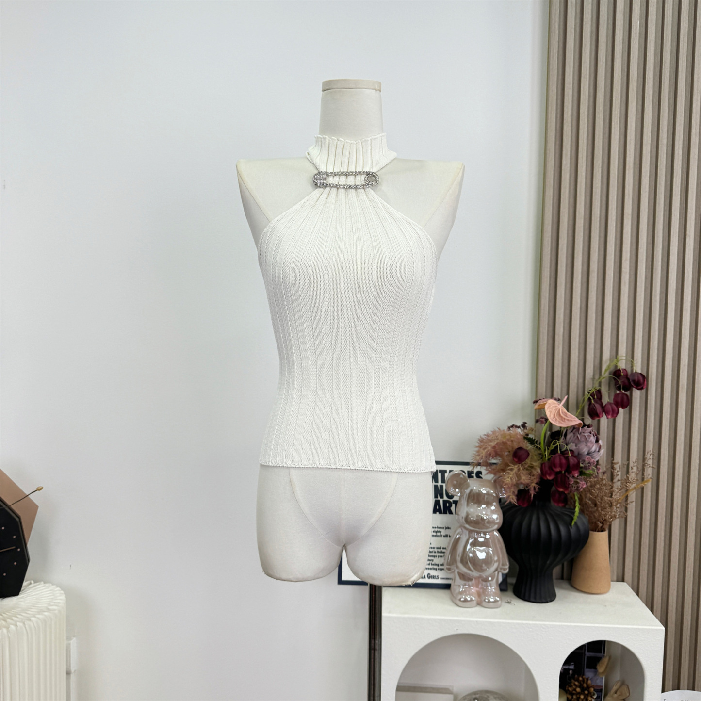 2026 Spring/Summer New Sleeveless Turtleneck Knit Sweater