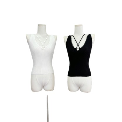 C21 Sultry figure, black and white two-tone textured V-neck slimming versatile cross halter neck camisole for women