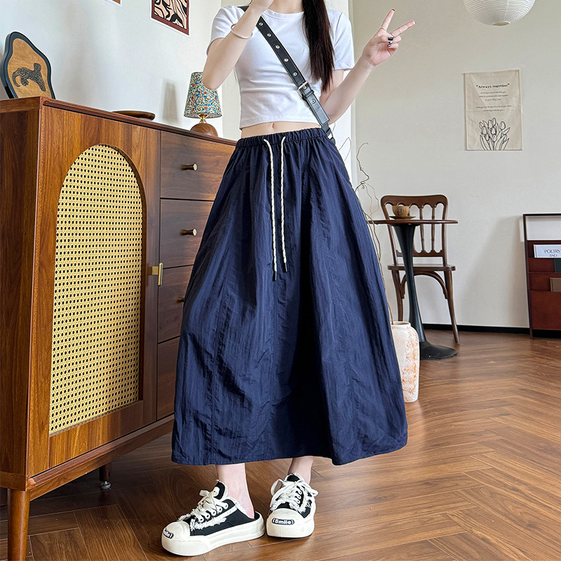 C139 ELASTIC CARGO LONG SKORT