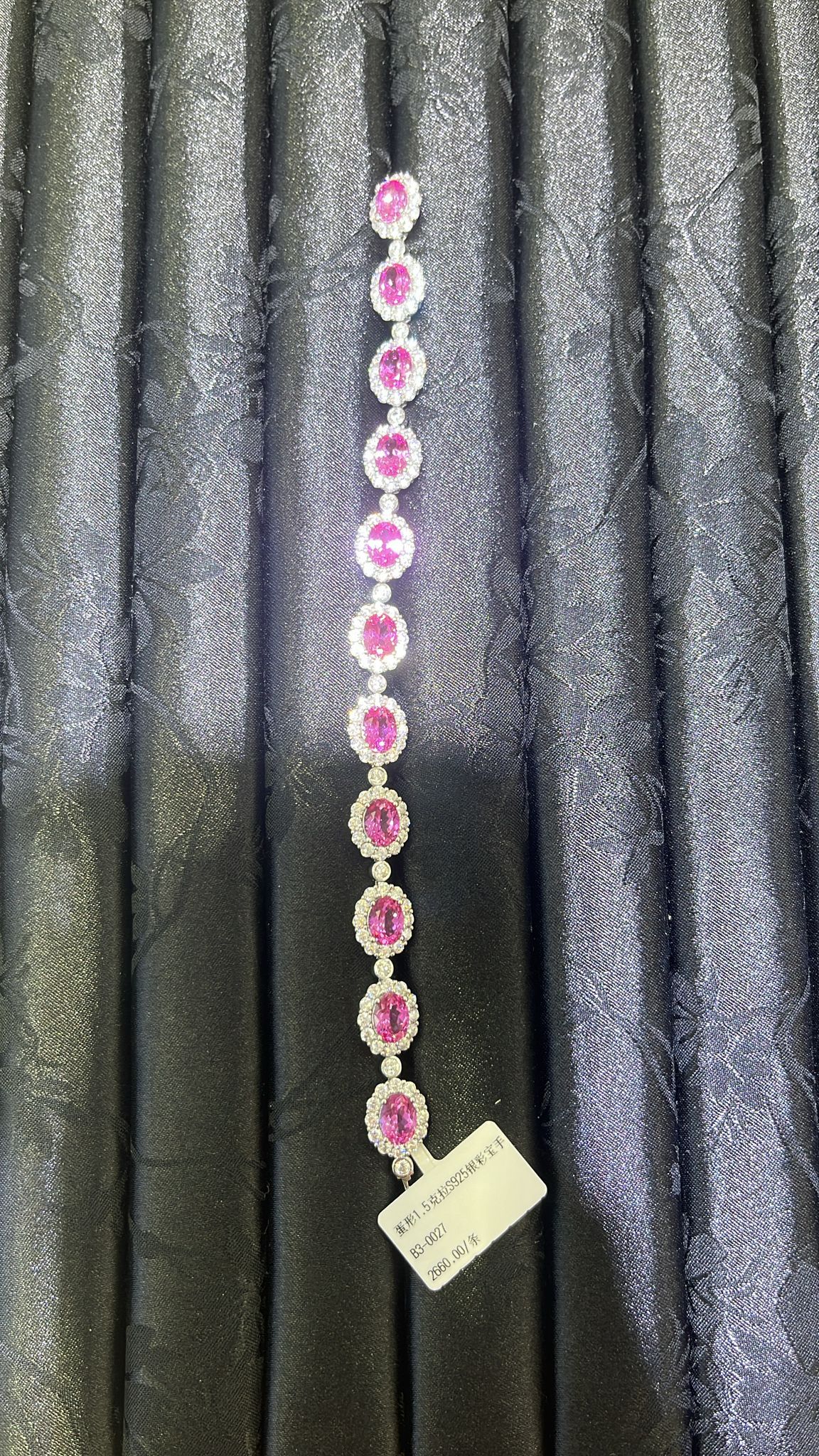 H15 1.5CT LAB GROWN PINK SWANEGG SURR MOS DIA BRACELT