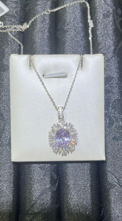 H53 LABGROWN PURPLE SWANEGG SURR DIA NECKLACE