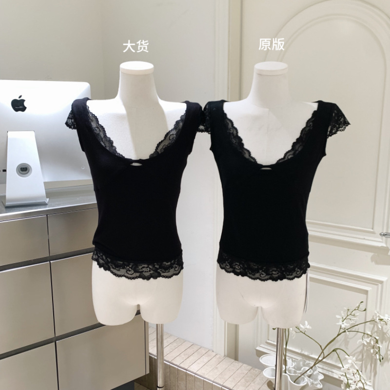 Secretly Alluring Lace Patchwork Pure Desire Short Sleeve T-Shirt for Women, Slim Fit, Slimming Top for Spring and Summer